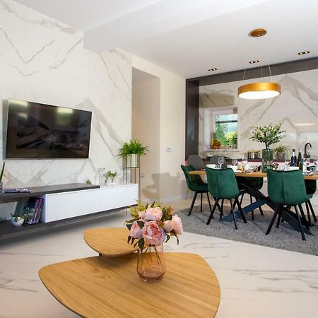Apartmani Paklenica Noa Стариград-Паклениця Екстер'єр фото